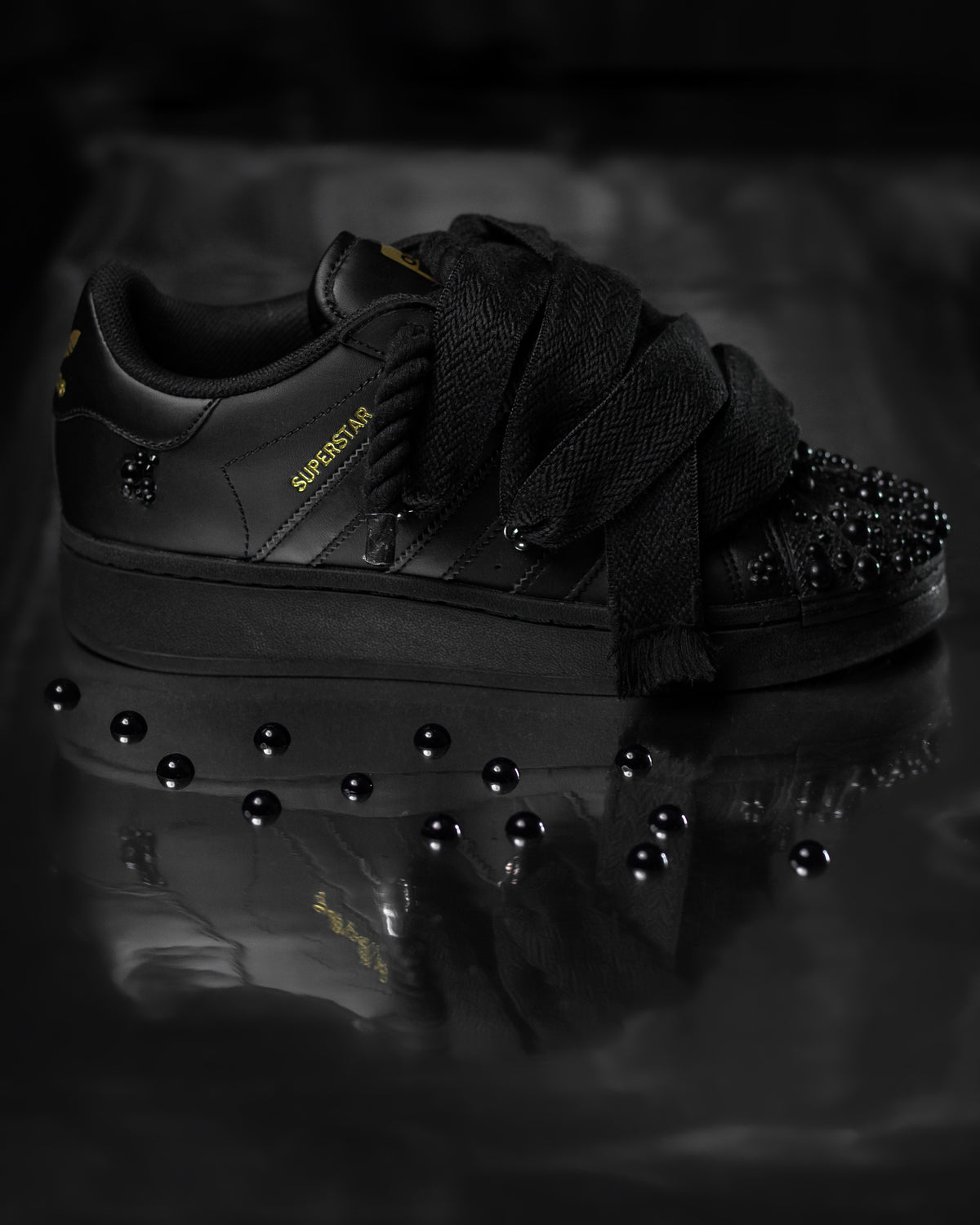Black ADIS Pearl